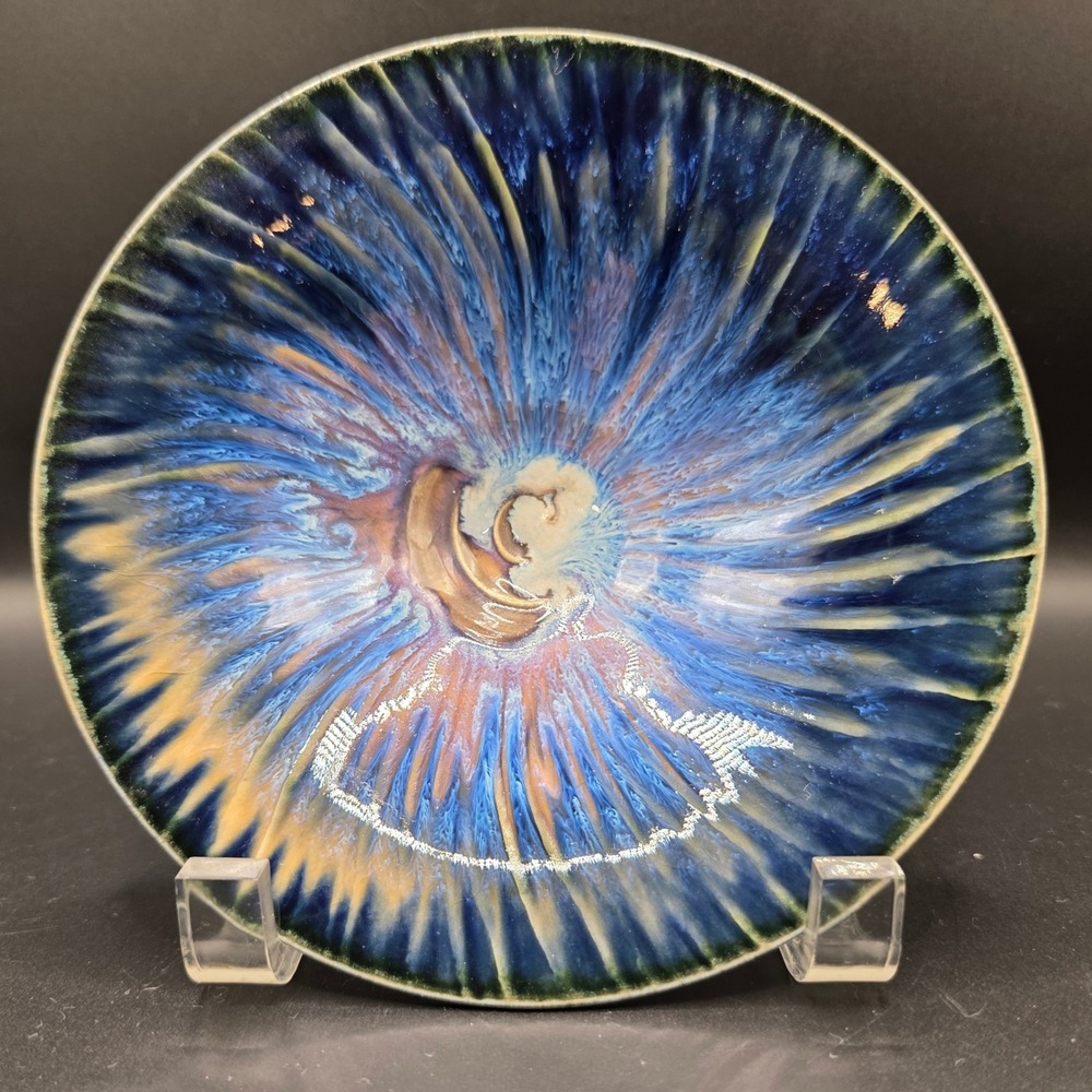 Bliss Alaska Art Studio Pottery Blue Crystalline Glaze Decorative Bowl Signed 6"
